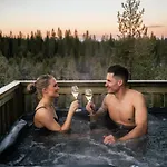Skyview Igloo Hotel Rovaniemi
