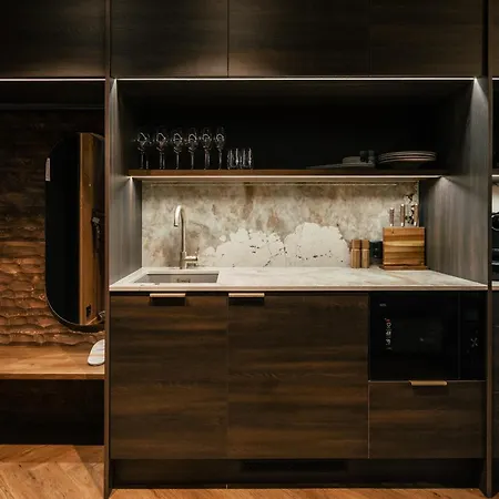 Skyview Igloo Отель 4*